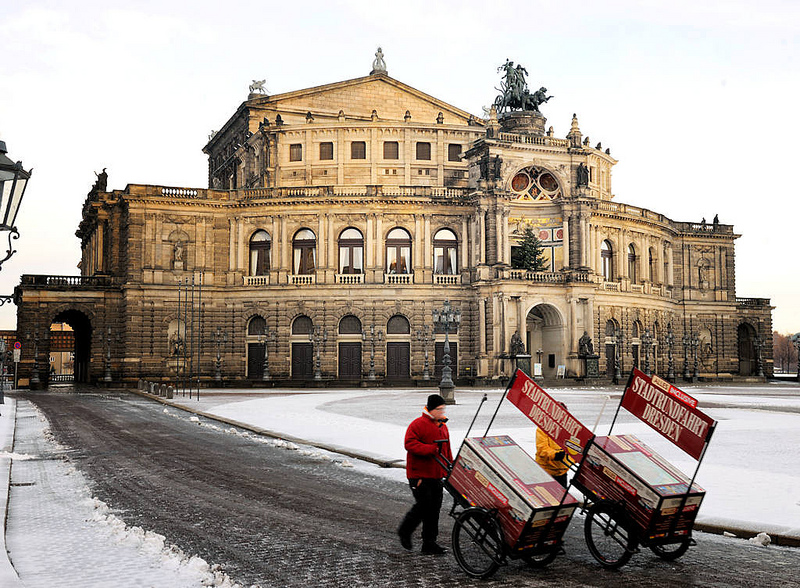 wintermorgen_arbeitsbeginn-in-dresden.