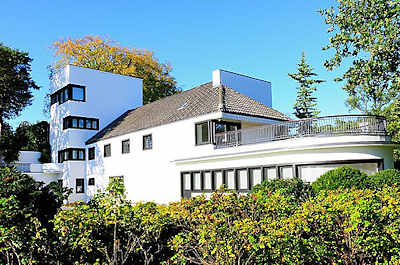 1231 Hamburger Architektur - Landhaus Michaelsen in Hamburg Blankesese, erbaut 1925 - Architekt Karl Schneider.