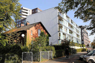 7671 Altes Gebäude - Neubauten im Lehmweg - Bilder aus Hamburger Stadtteilen.