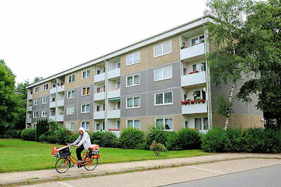 4614 Neubaugebiet in Hamburg Marmstorf - mehrstöckige Wohnblocks; erbaut um 1970.